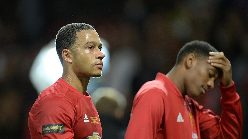 جماهير اليونايتد تسلط الضوء على تصريح ديباي المعادي للسيتي