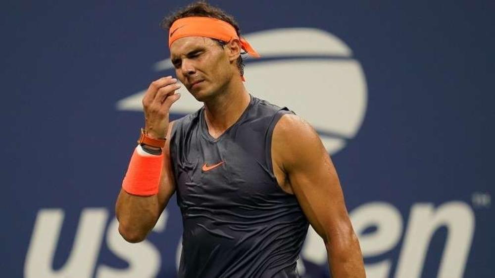 نادال يغيب عن دورتي بكين وشنغهاي بسبب الإصابة