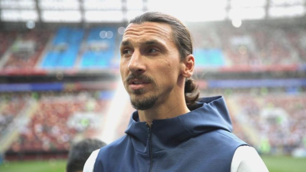 إبراهيموفيتش يدعو ميسي للانضمام إلى الدوري الأمريكي