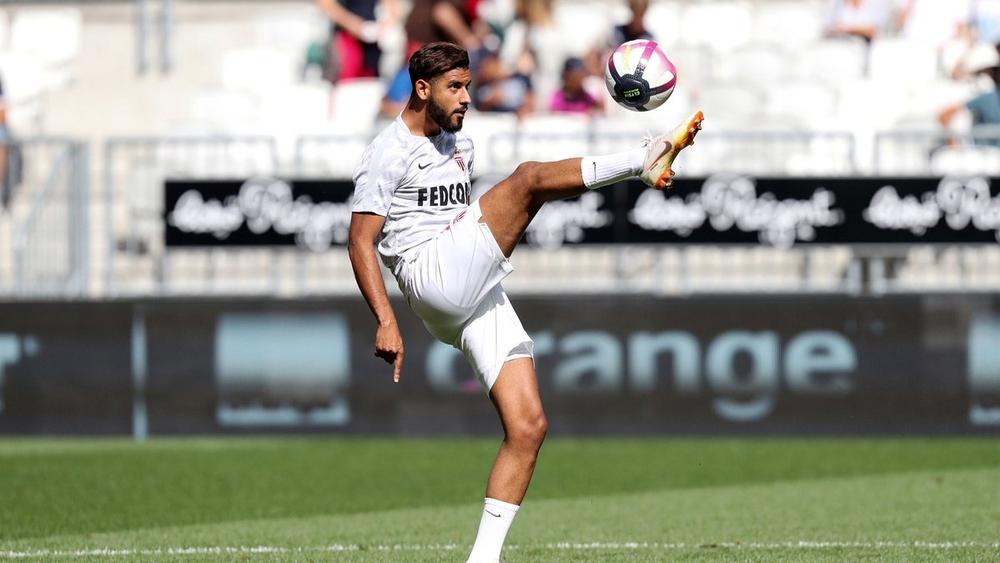 أيت بناصر أساسي مع موناكو في مواجهة نيم