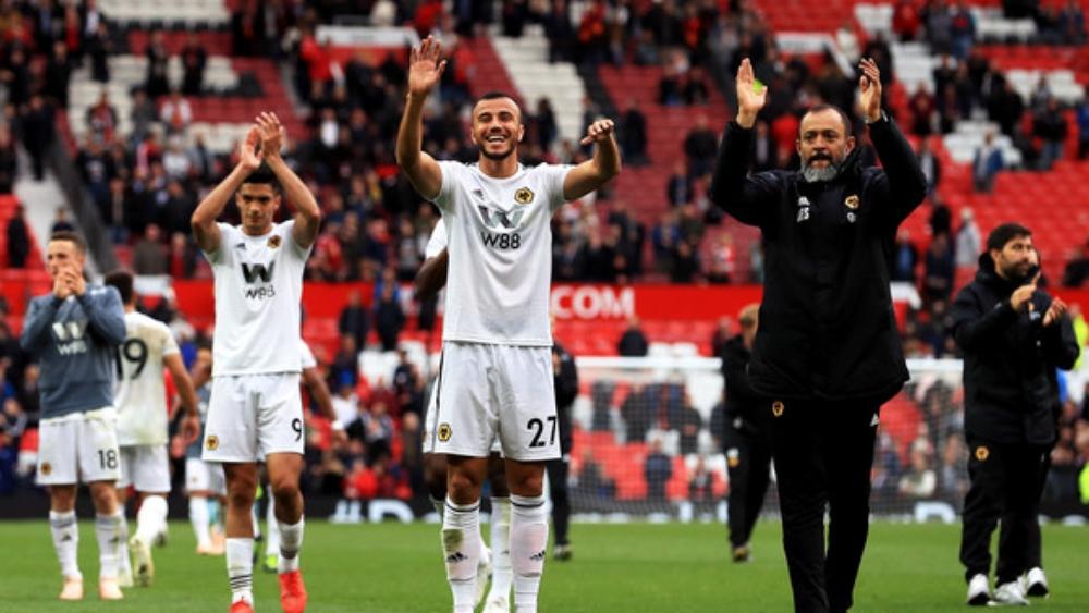 "رسمية مؤقَّتة" تنتظر رومان سايس مع ولفرهامبتون