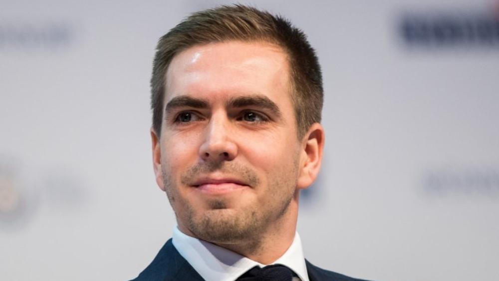 لام يُبرز سبب تقدم ألمانيا لاستضافة يورو 2024