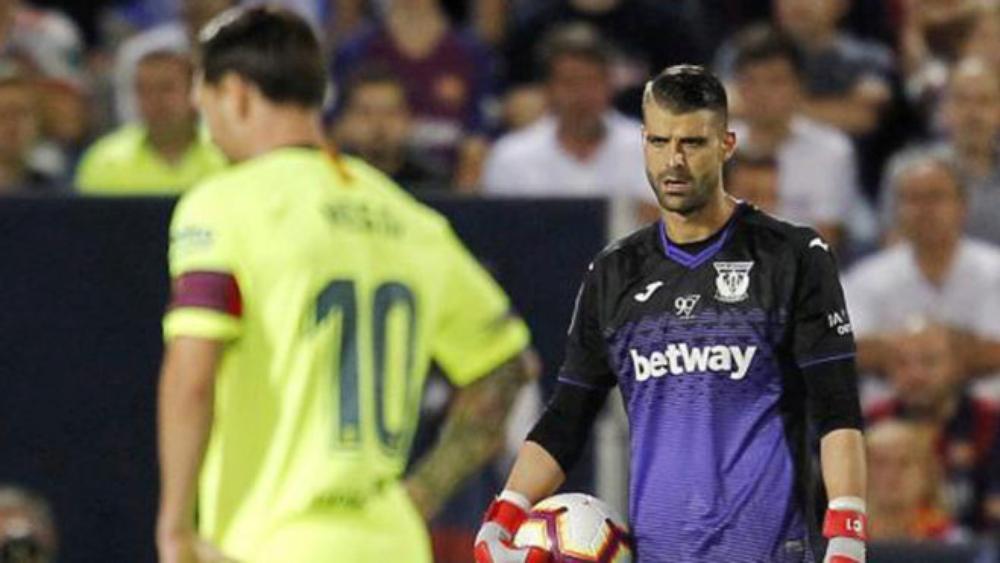 حارس ليجانيس: "ما قام به لاعبو برشلونة بعد المباراة أمر بشع"