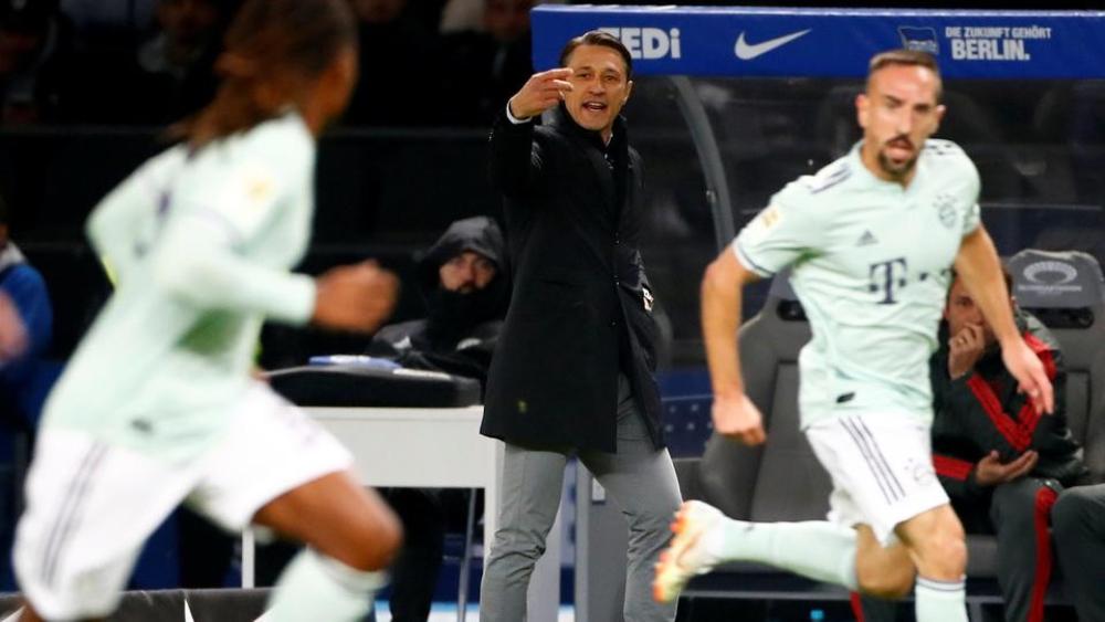 التعادل مع أياكس يزيد الضغوطات على مدرب البايرن