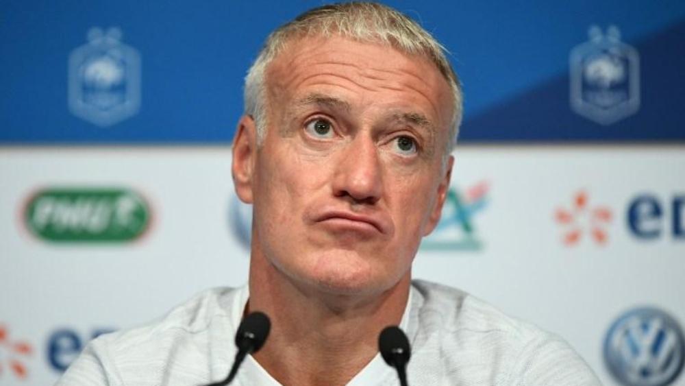 ديدييه ديشان يعلّق على أزمة بوغبا ومورينيو