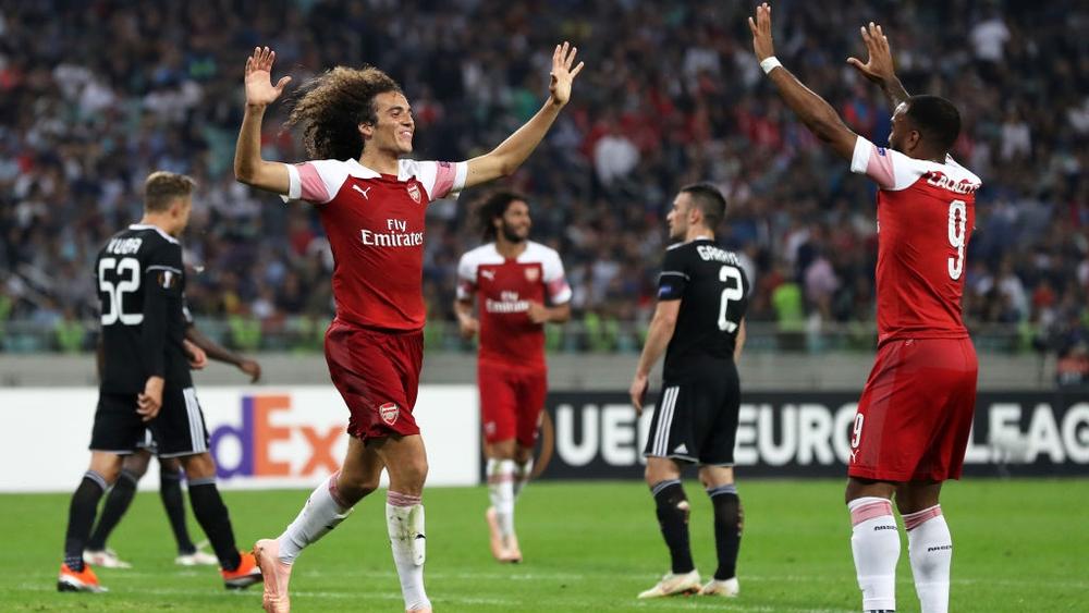 آرسنال يُحقق العلامة الكاملة ويهزم كارباكا بثلاثية