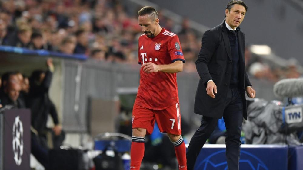 تقرير | أزمة في بايرن، وانقلاب على كوفاتش