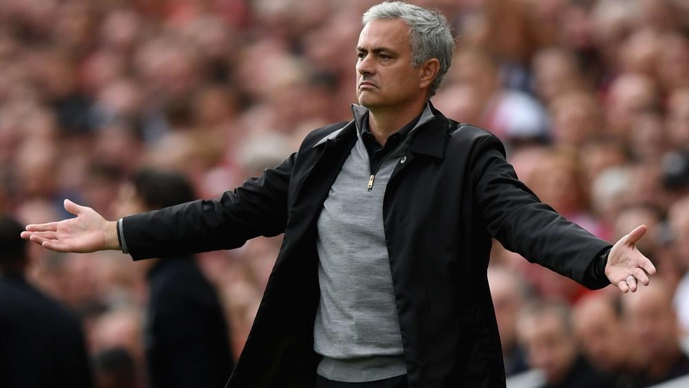 تقرير بريطاني يُثير الجدل بشأن مستقبل مورينيو