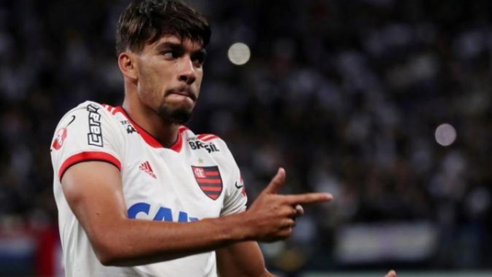 صراع محتدم على قمة الدوري البرازيلي