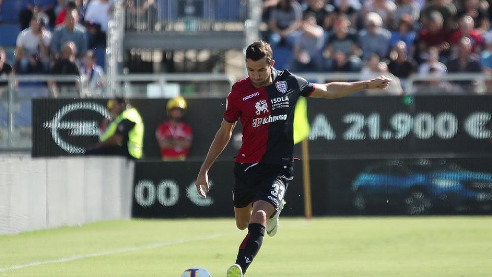 كالياري يتغلب على بولونيا بهدفيْن نظيفيْن