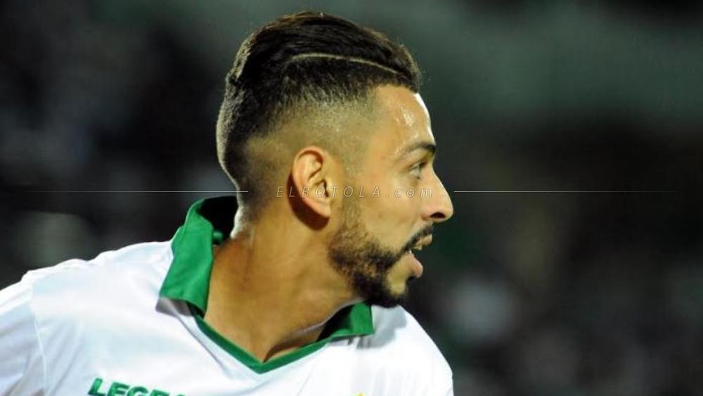 إدارة الرجاء تعلن عن توقيف محمود بنحليب لأسباب تأديبية