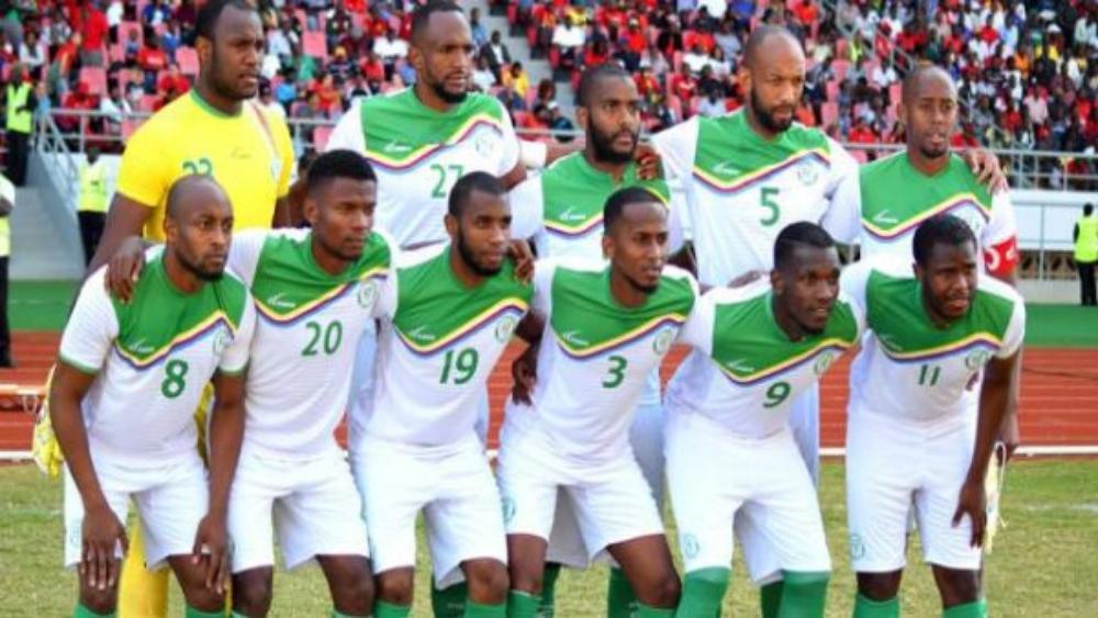 طموحات جزر القمر تصطدم بـ شراسة الأسود في موقعة السبت