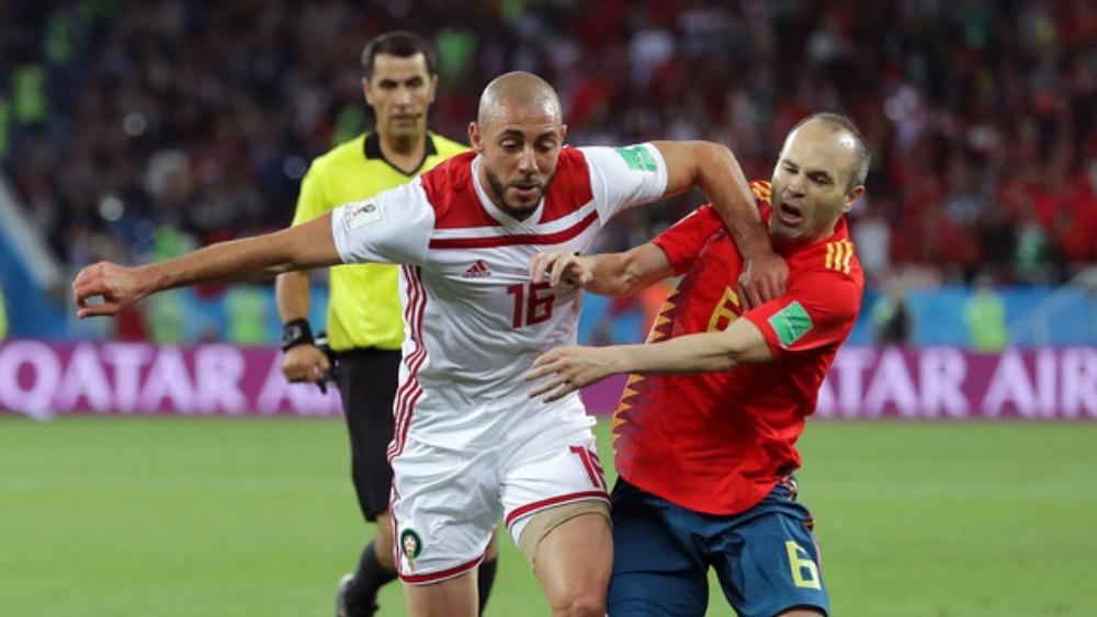 أمرابط لـ"البطولة": "حمل قميص المنتخب الوطني يستلزم القِتال والعمل الجاد"