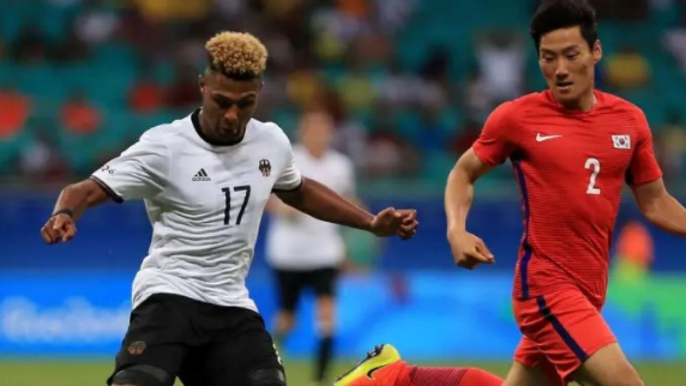 جنابري يعوض غياب جوريتسكا في "المانشافت"