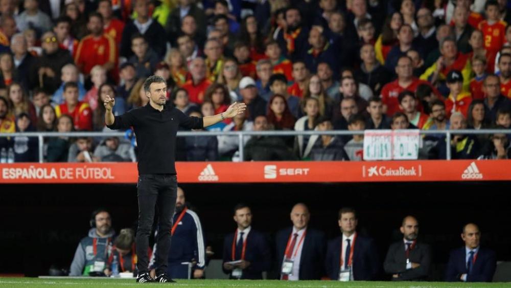 لويس إنريكي: فضلت دعم اللاعبين بدلاً من "قتلهم"