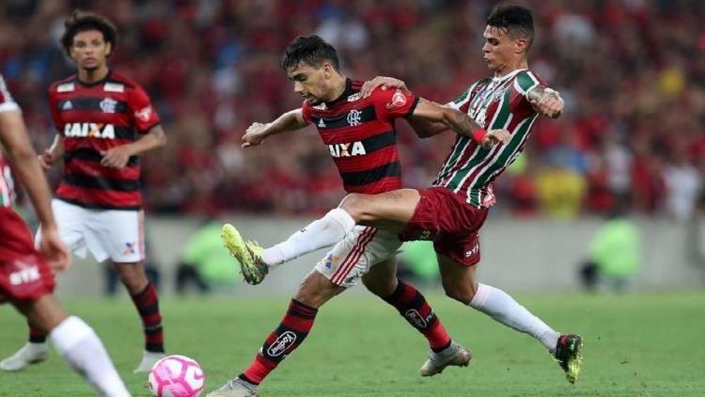 ميلان يتم التعاقد مع "كاكا الجديد"