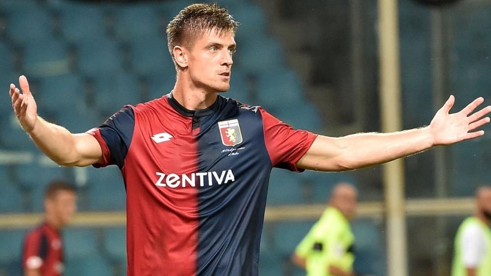 كريستوف بياتيك .. الـ"بيستوليرو" البولندي لجنوى