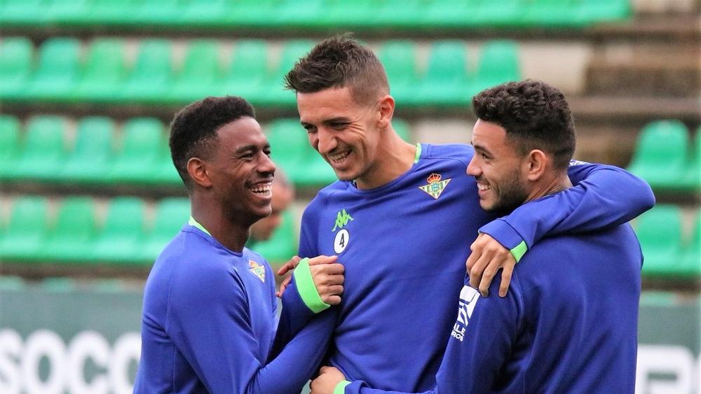 فضال يعود لقائمة ريال بيتيس أمام ريال فالادوليد