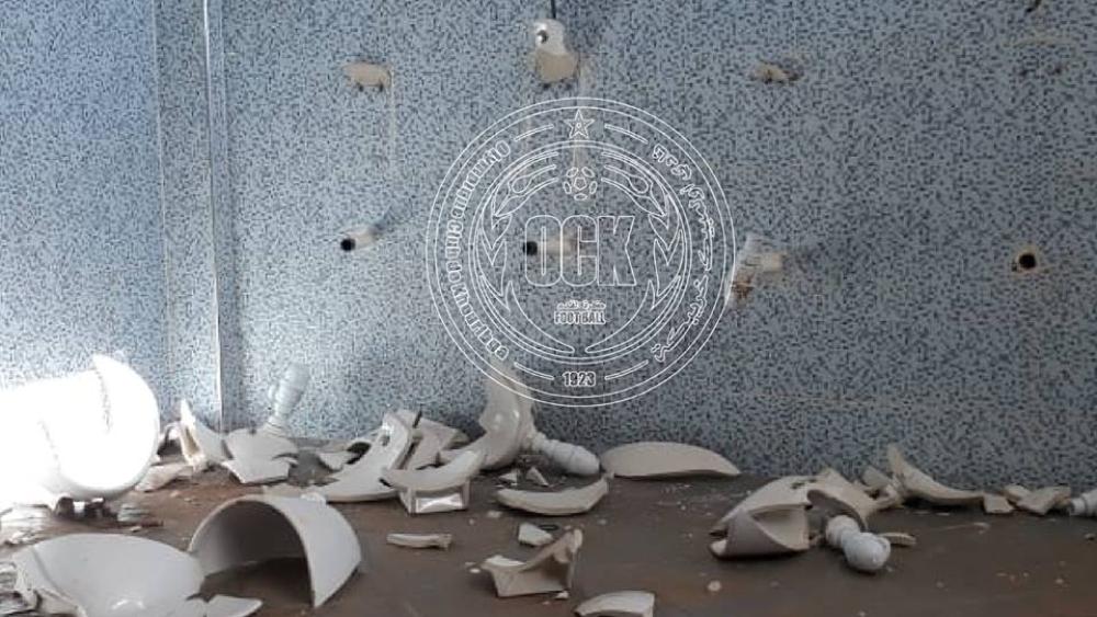 إدارة أولمبيك خريبكة تتهم الجماهير الرجاوية بتخريب بعض مرافق ملعب الفوسفاط