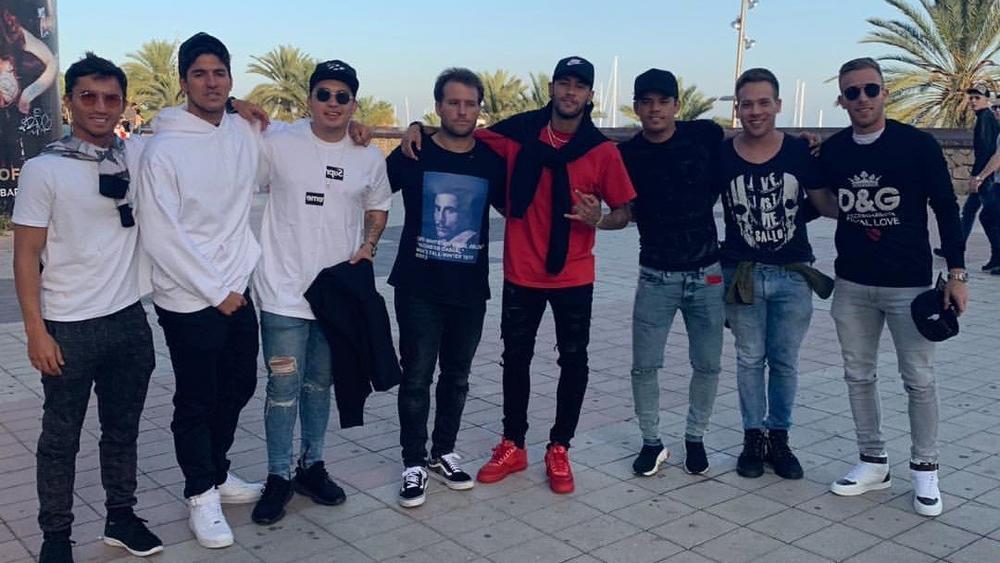 نيمار: "أنا الآن في برشلونة"