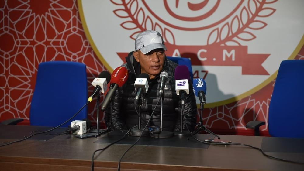 طاليب: "سأواصل إلى نهاية الموسم و هزيمة الكوكب سترخي بظلالها على نفسية اللاعبين"