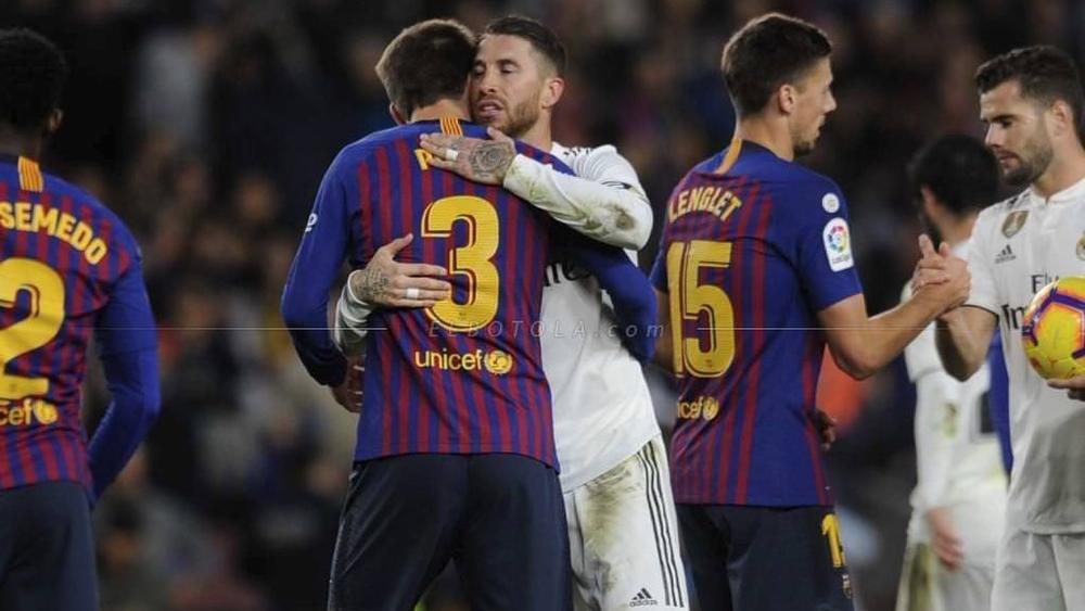 تصرف مميز من بيكيه تُجاه راموس في الكلاسيكو