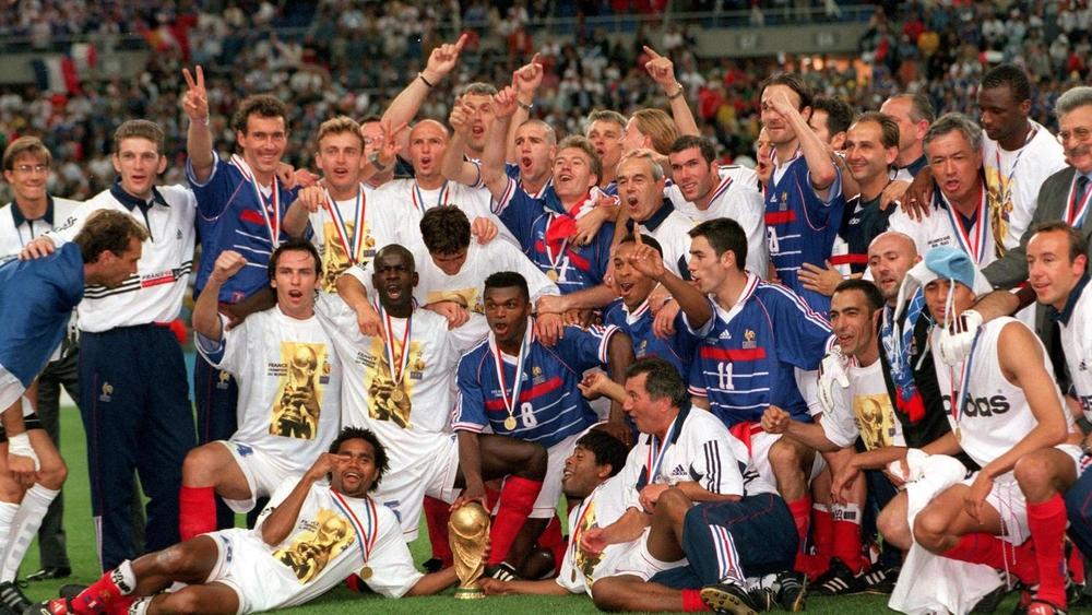 أحد أبطال مونديال 98: "الفتح يملك أكاديمية رائعة... أتمنى له التوفيق"