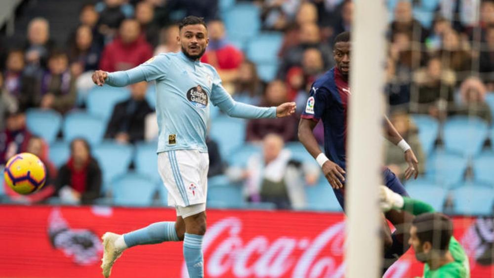 مدرب سيلتا فيغو يُعفي بوفال من لقاء سوسيداد