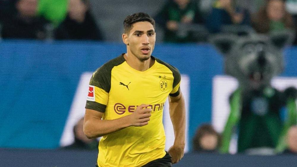 حكيمي يكشف: "هؤلاء من نصحوني بالانتقال إلى دورتموند"