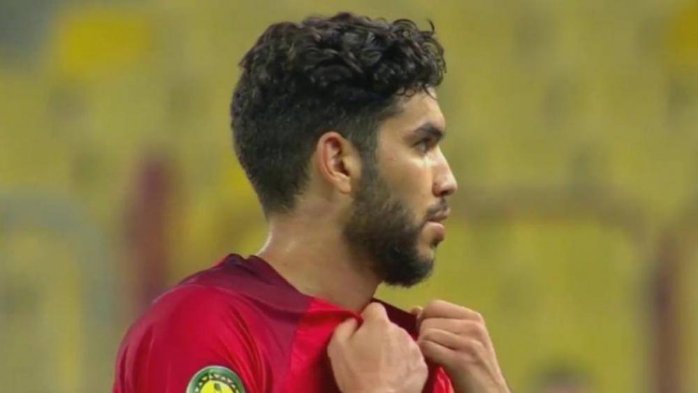 الأهلي يُعلن رد فعله تُجاه عقوبة "الكاف" لأزارو