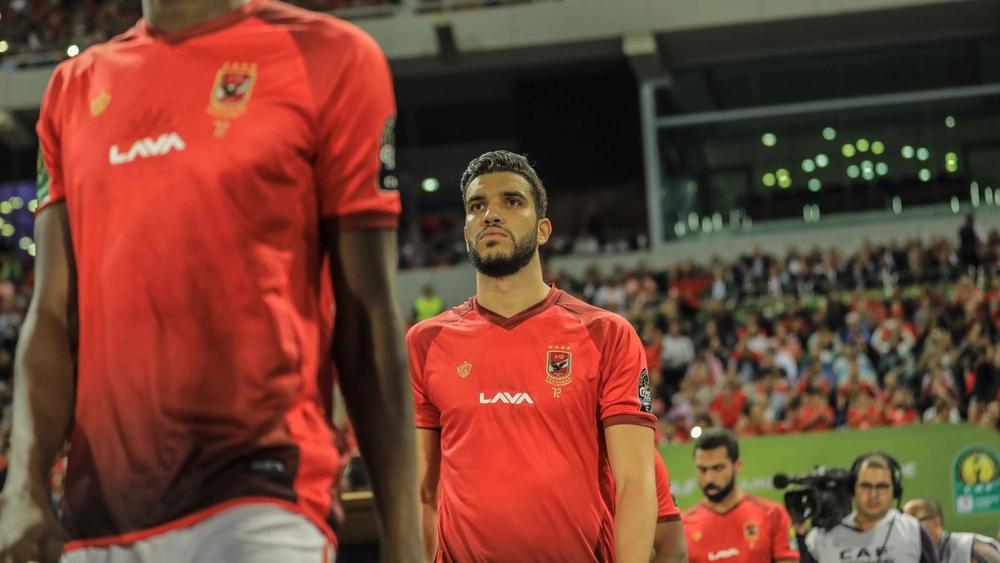 أزارو يتخلف عن بعثة الأهلي التي وصلت تونس