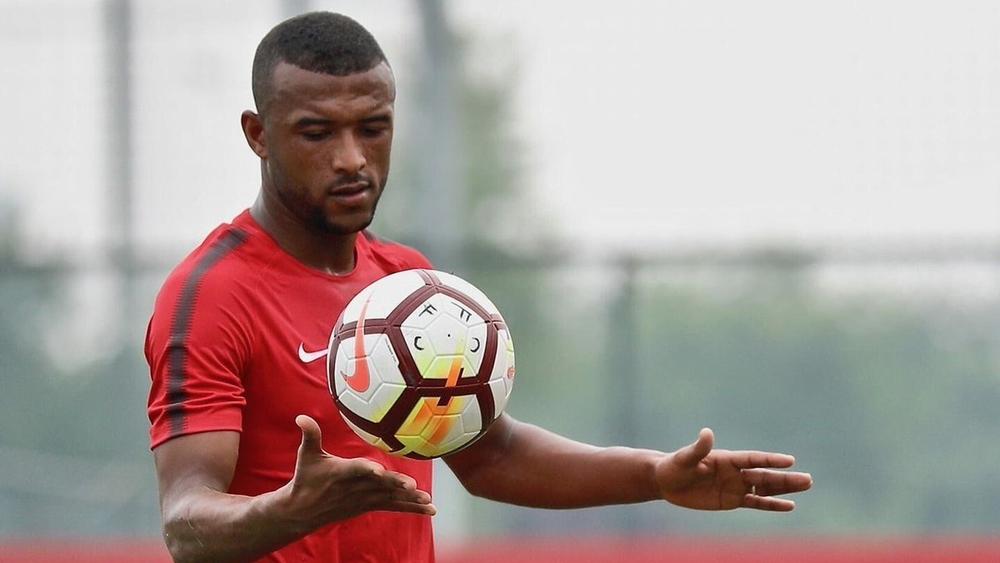 الكعبي يقعُ ضحيةً للإصابة وحضوره مع "الأسود" محطُّ شكوكٍ