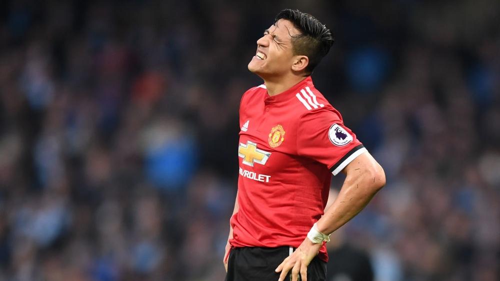 فينجر يكشف سبب معاناة سانشيز مع اليونايتد