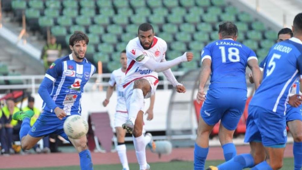 شباب الريف الحسيمي يستقبل الوداد في "إمزورن" أمام مدرجات فارغة