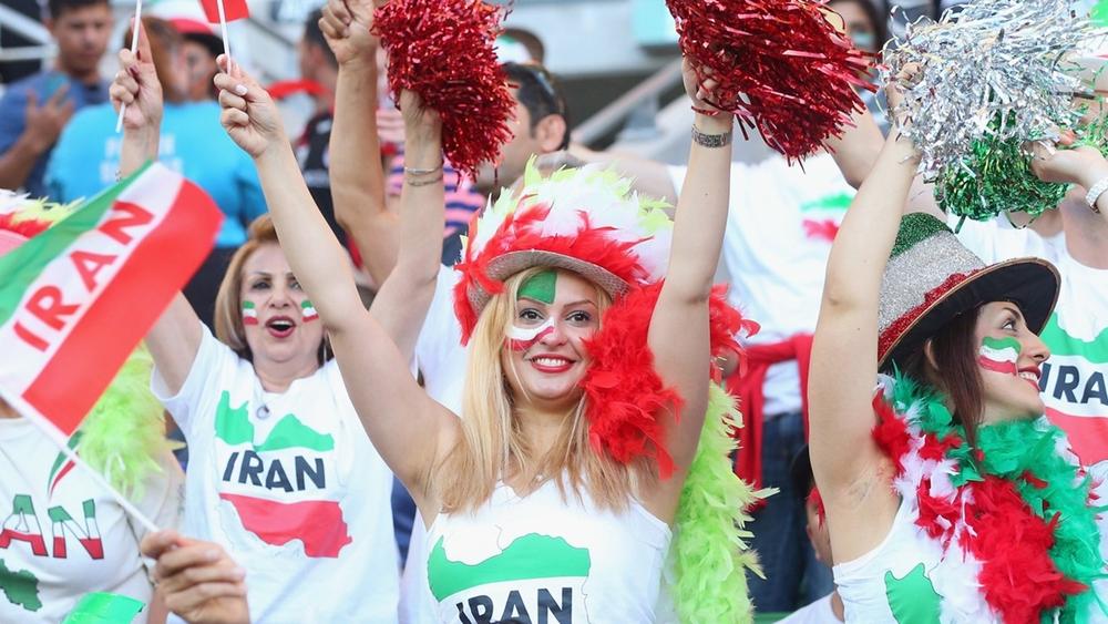 نساء إيران يأملن في حضور نهائي دوري أبطال آسيا