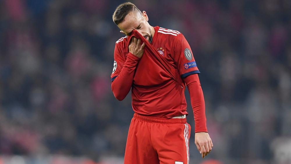 ريبيري يفقد أعصابه ويتشاجر مع صحفي بعد الخسارة من دورتموند