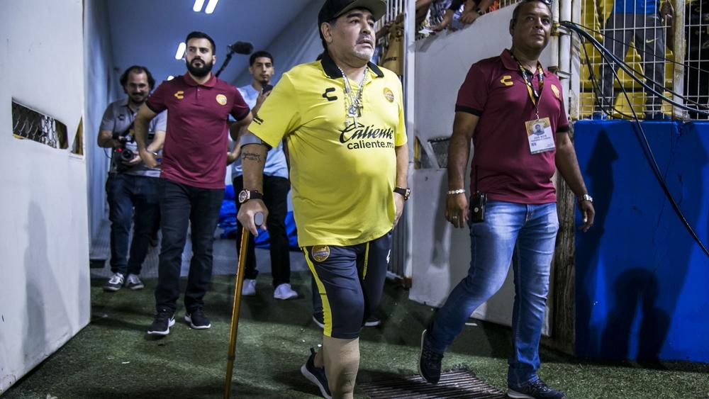 مارادونا يتمنى تدريب ريال مدريد