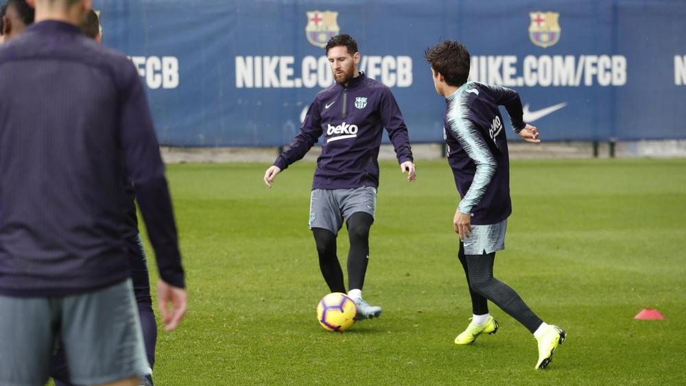 برشلونة يواصل استعداداته تحضيراً للقاء الأتلتيكو