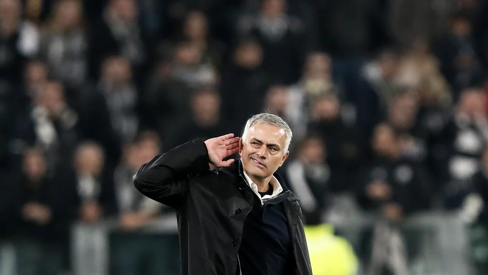 مورينيو يرد بسخرية على سبب حضوره مباراة بلجيكا وأيسلندا