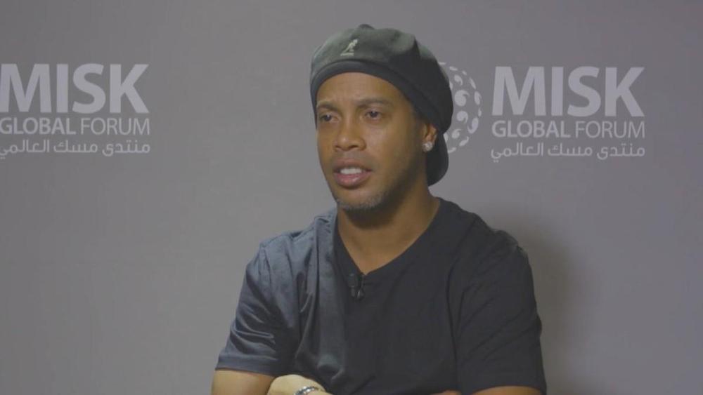 رونالدينيو: الكرة السعودية تسير على الطريق الصحيح