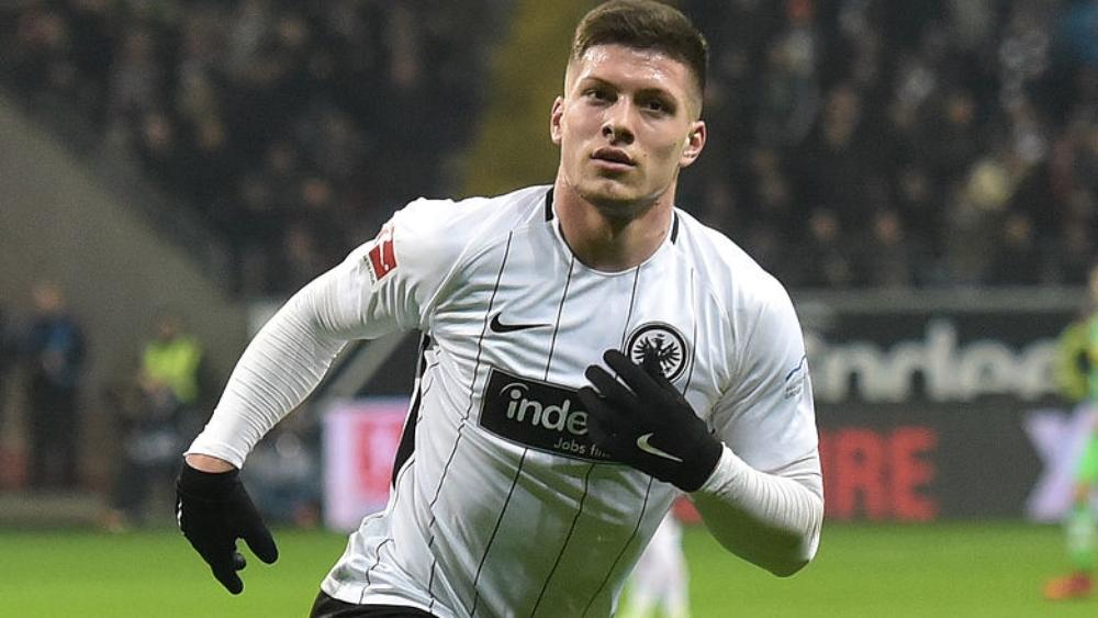 برشلونة ينافس قطبي ألمانيا على أهدافهما في الميركاتو