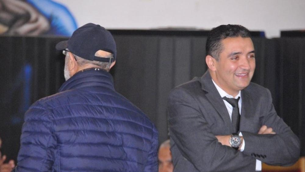 الدفاع الجديدي يصف بعض الجهات بـ"المشوشين" و يرد ببلاغ رسمي