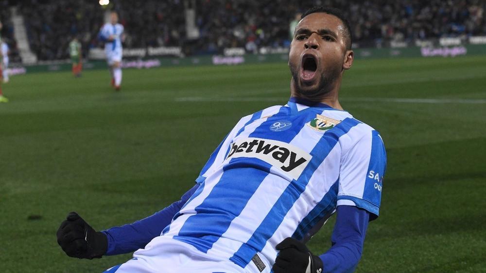 النصيري يُوطِّدُ علاقته بالشِّباك .. ويُهدي ليغانيس فوزاً ثميناً بـ"الليغا"