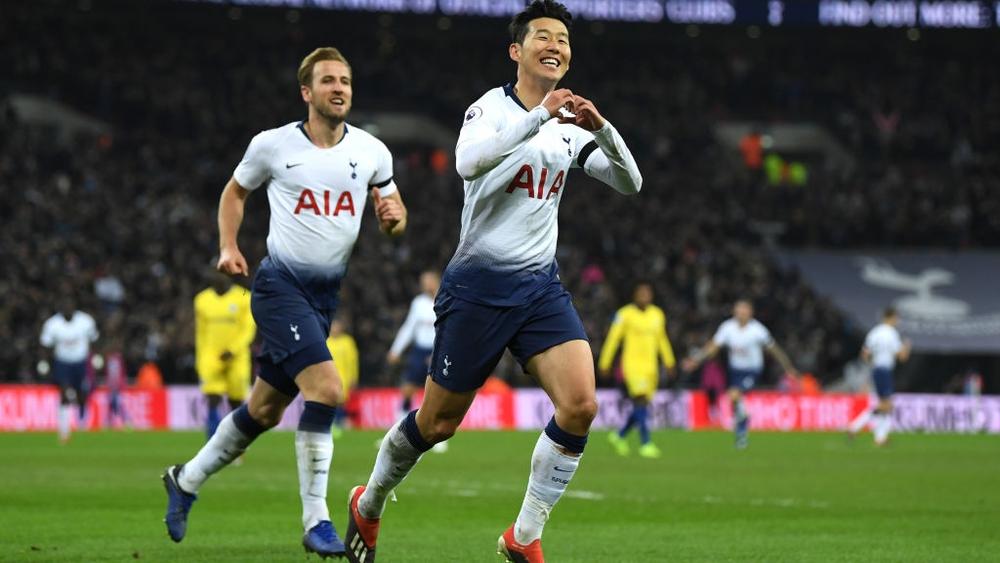 توتنهام يكبد تشيلسي ساري أول خسارة