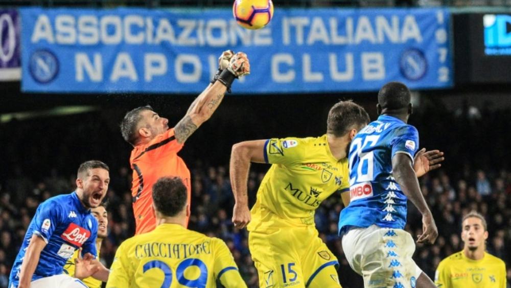 السيري آ | نابولي يتعثر أمام الأخير