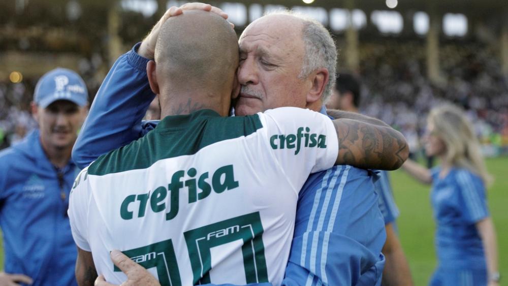 بالميراس سكولاري يظفر بلقب الدوري البرازيلي