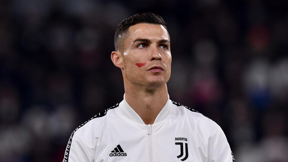 "أودعوا الرجل السجن!"- كريستيانو رونالدو في قفص الاتهام!