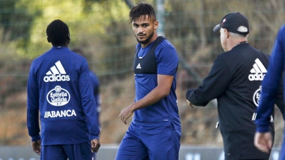 ميسي وبوفال.. "الأكثر مراوغةً" في الليجا