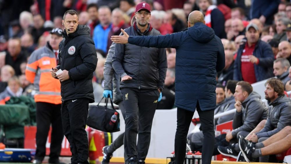 كلوب لمدربي البريميرليج: توقفوا عن احترام المان سيتي