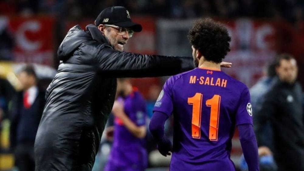 كلوب يدافع عن صلاح أمام الانتقادات الموجهة له